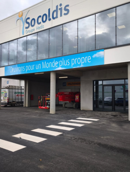 Mur rideau en aluminium dans surélévation à Boulogne-sur-Mer par Altomare Altalu
